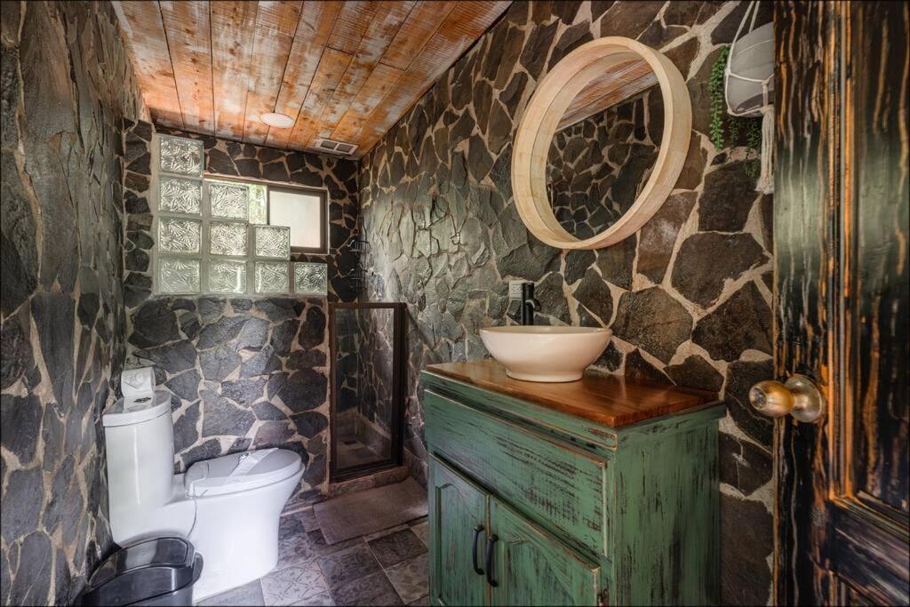 Unicorn Lodge: Direct Riverfront : Unique Experience San Gerardo de Dota Kültér fotó